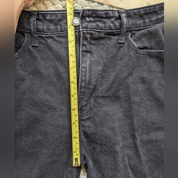 Hollister, Faded Light Wash, High Waist Jeans - Picture 8 of 10